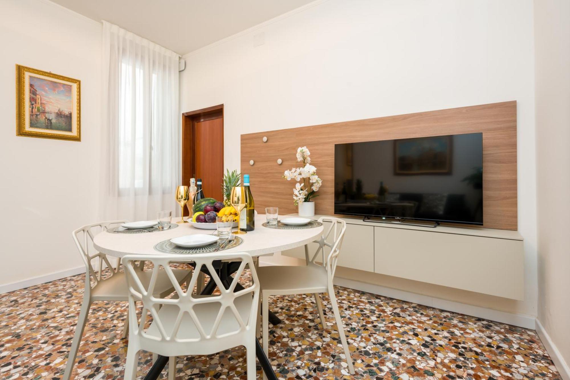 Ca Del Bezzo - Comfort & City View Венеция Экстерьер фото