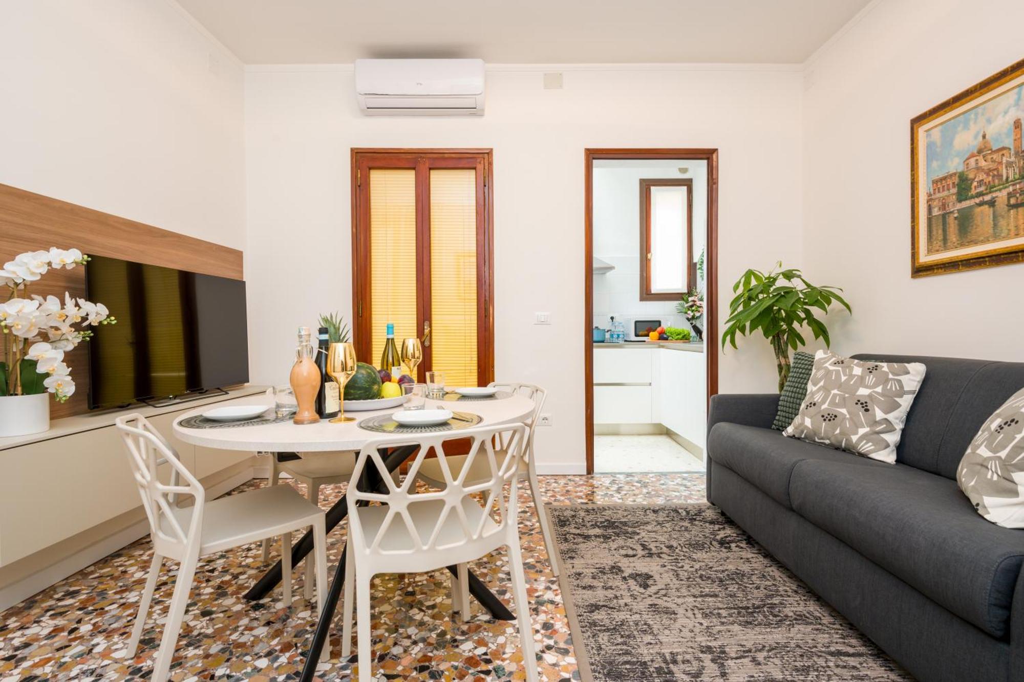 Ca Del Bezzo - Comfort & City View Венеция Экстерьер фото